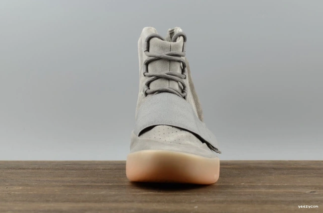 ADIDAS BOOST BB1840 750 DARK GLOW LIGHT GUM YEEZY GREY 0908